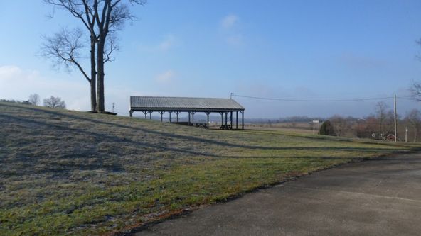 830 Shadrick Ferry Rd, Frankfort, KY 40601